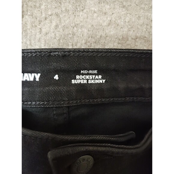 Old Navy Rockstar Super-Skinny Ankle Jeans Womens 4 Black Raw Hem Distressed NEW - Picture 13 of 15
